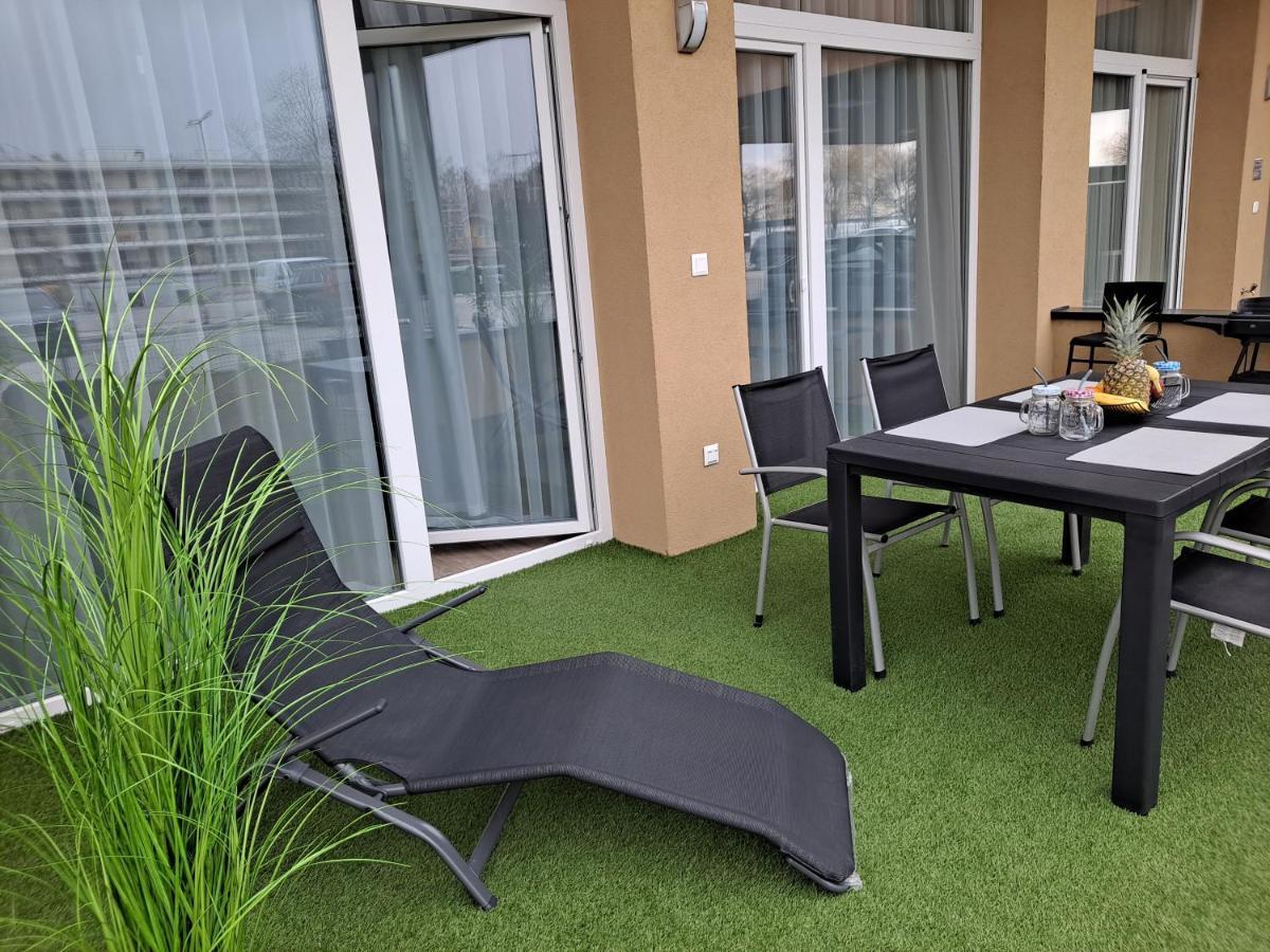 Vizparti Silver X Apartman Siófok Buitenkant foto